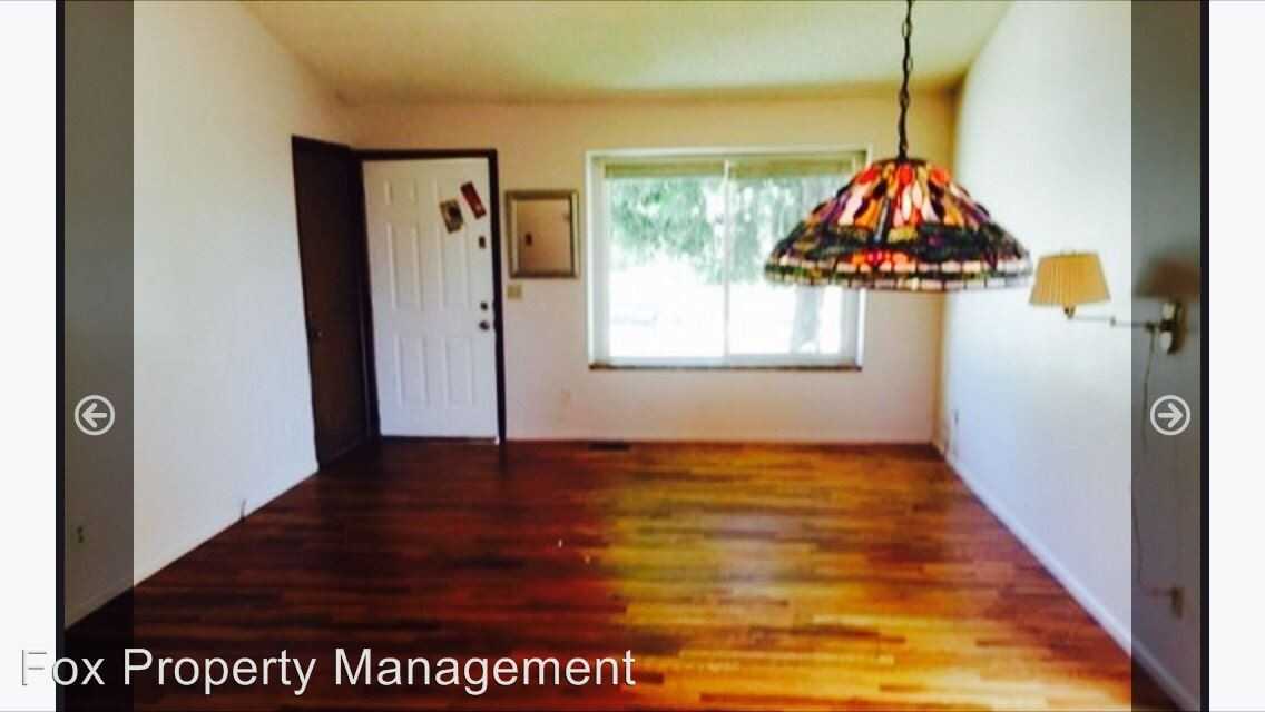 392 Eisenhower Dr
