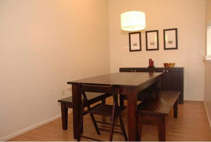 37 Hemlock Court - Photo 3 of 7