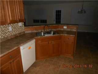 103 Swan Pond Dr - Photo 2 of 14