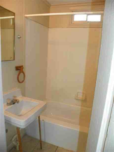 2130 Genesee St - Photo 3 of 3