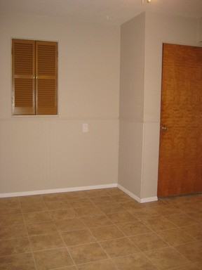 1216 Lakeview Ave - Photo 3 of 11