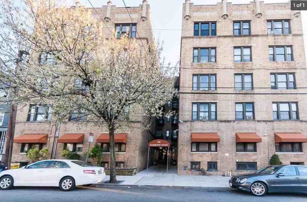 429 Fairmount Avenue #305