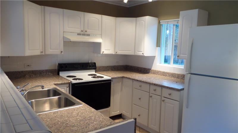 1129 NW 7th Terrace - Photo 3 of 12