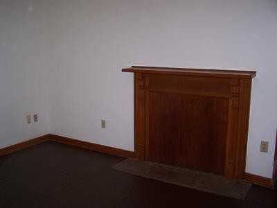 244 Flowers Ave - Photo 2 of 13