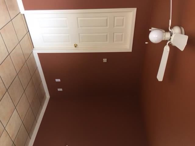 2422 Young Ave - Photo 2 of 4