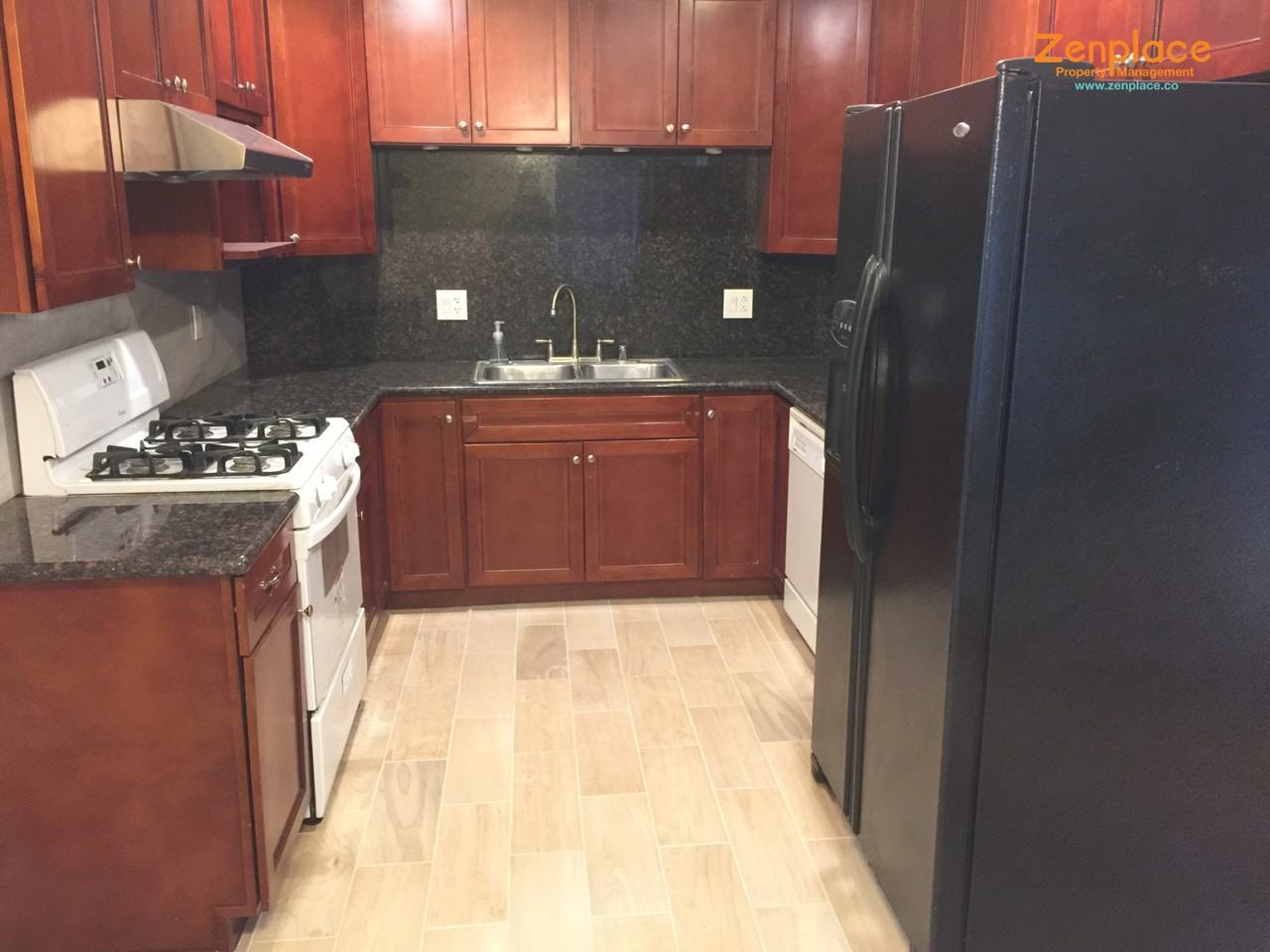 2005 Clarke St - Photo 2 of 16