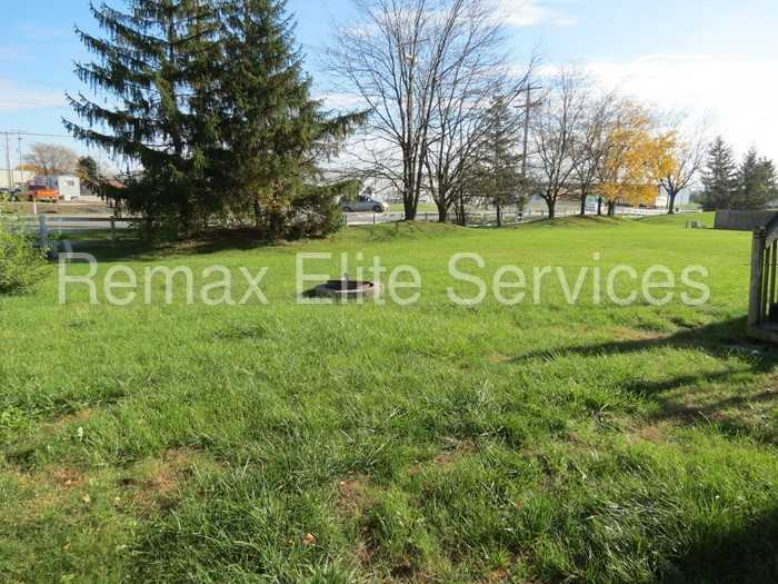 4018 Cailin Dr - Photo 2 of 20