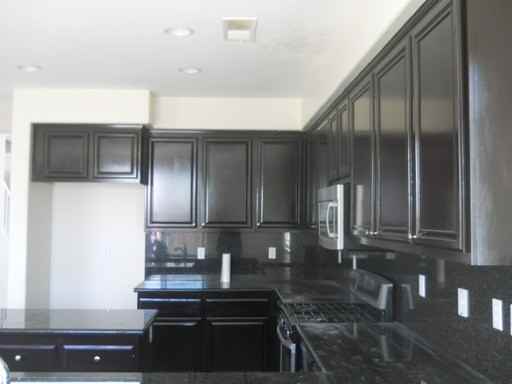 1559 Leland St - Photo 2 of 11