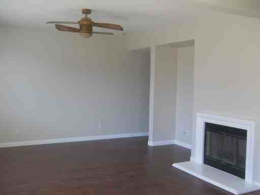 1559 Leland St - Photo 3 of 11