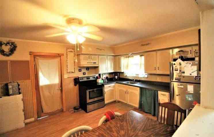 14 River Rd - Photo 3 of 12
