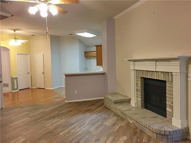3304 Felicia Ct - Photo 3 of 24