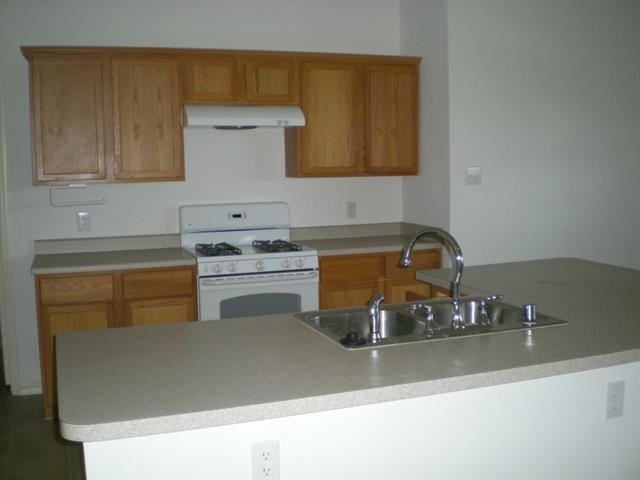 5117 Blackelm Dr - Photo 2 of 10