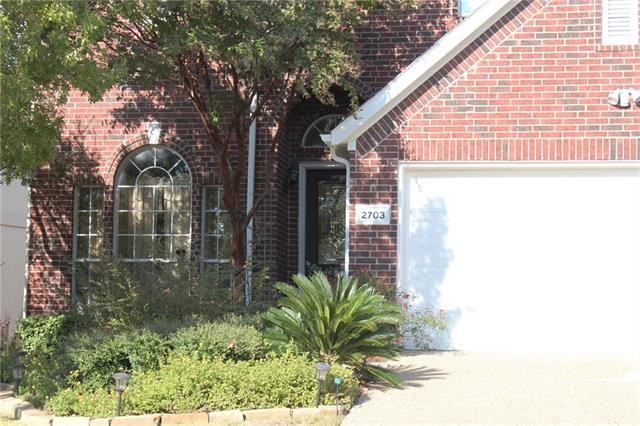 2703 Waterford Dr - Photo 2 of 29