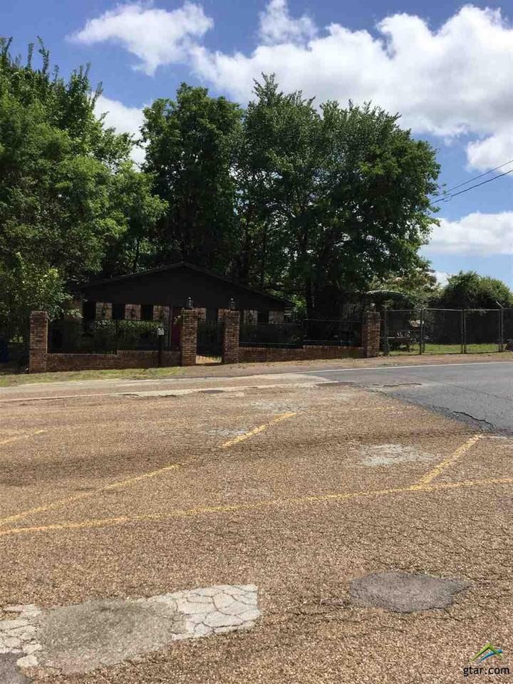 103 Wildcat Dr - Photo 2 of 8