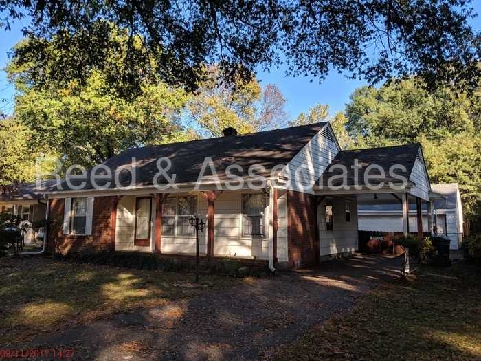 1560 Cranford Rd - Photo 3 of 11