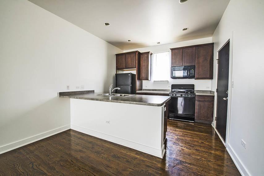 5706 W Lake St - Photo 2 of 8