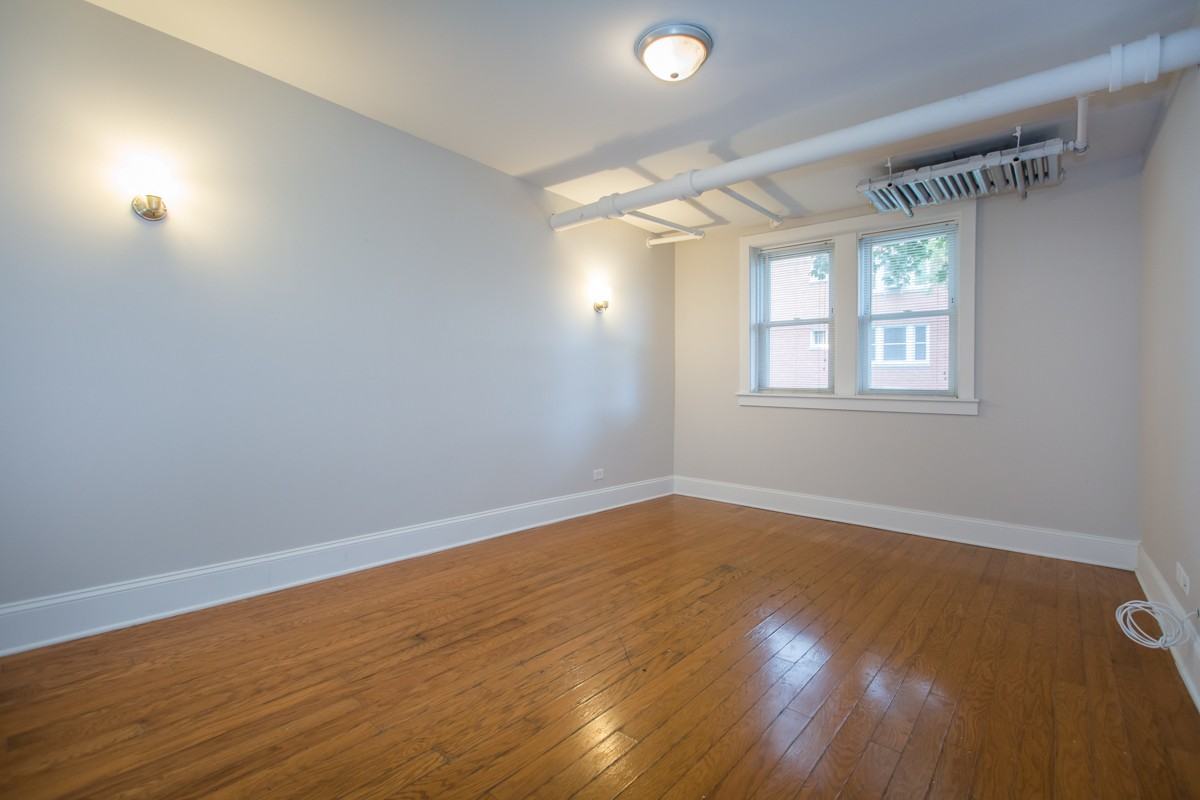 2200-04 N. Avers Ave. - Photo 3 of 9