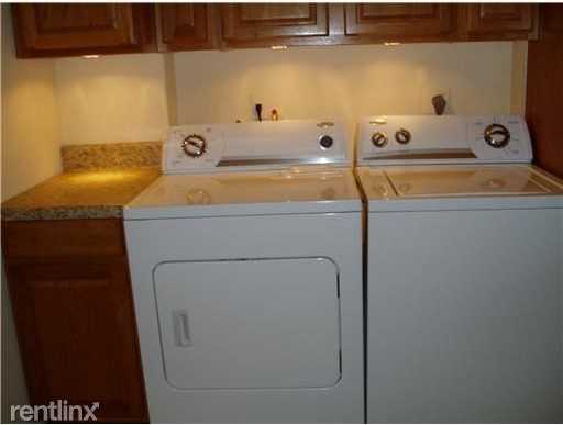 6049 Balboa Cir - Photo 2 of 7