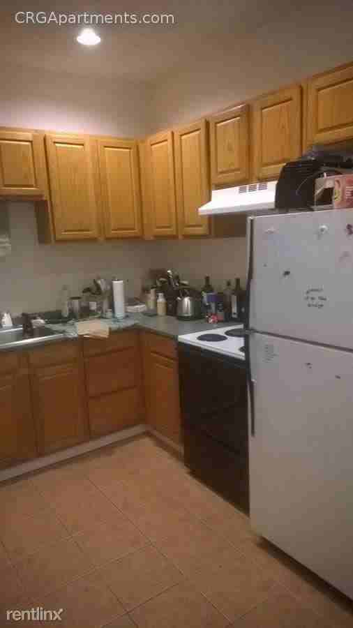 23 Concord Ave - Photo 2 of 5