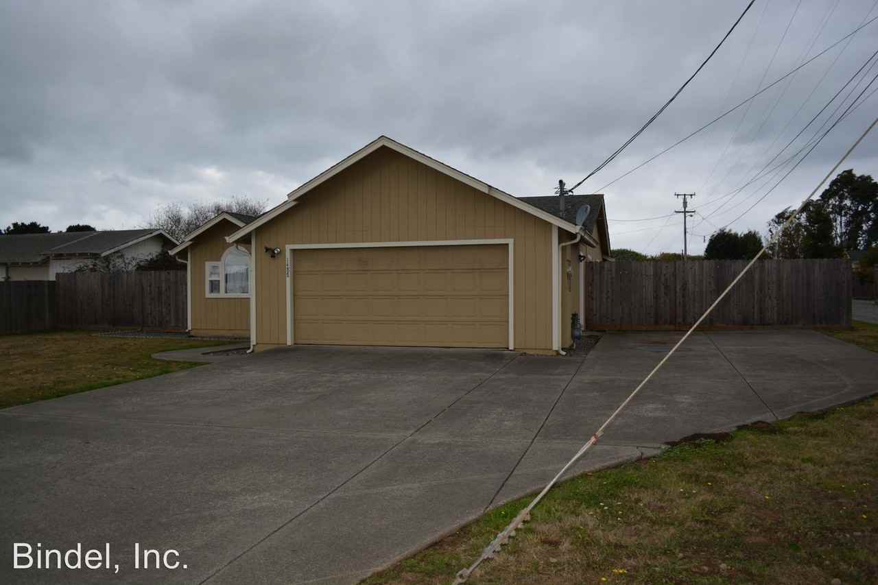 1488 Anderson Rd - Photo 3 of 36