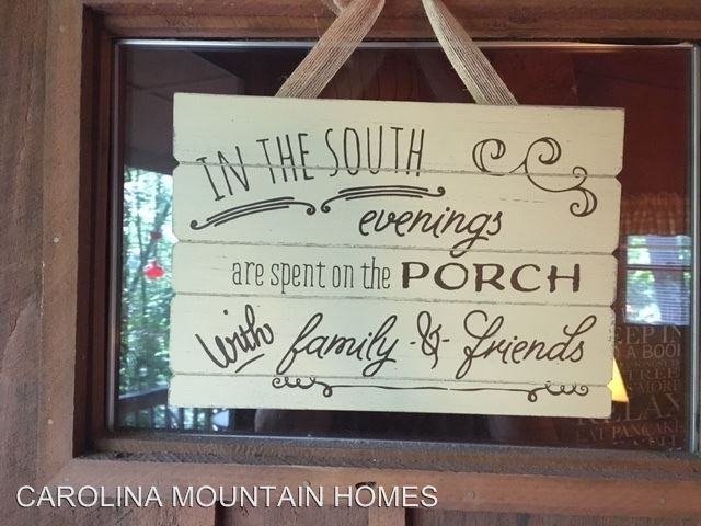 212 Falcon Ln - Photo 2 of 16