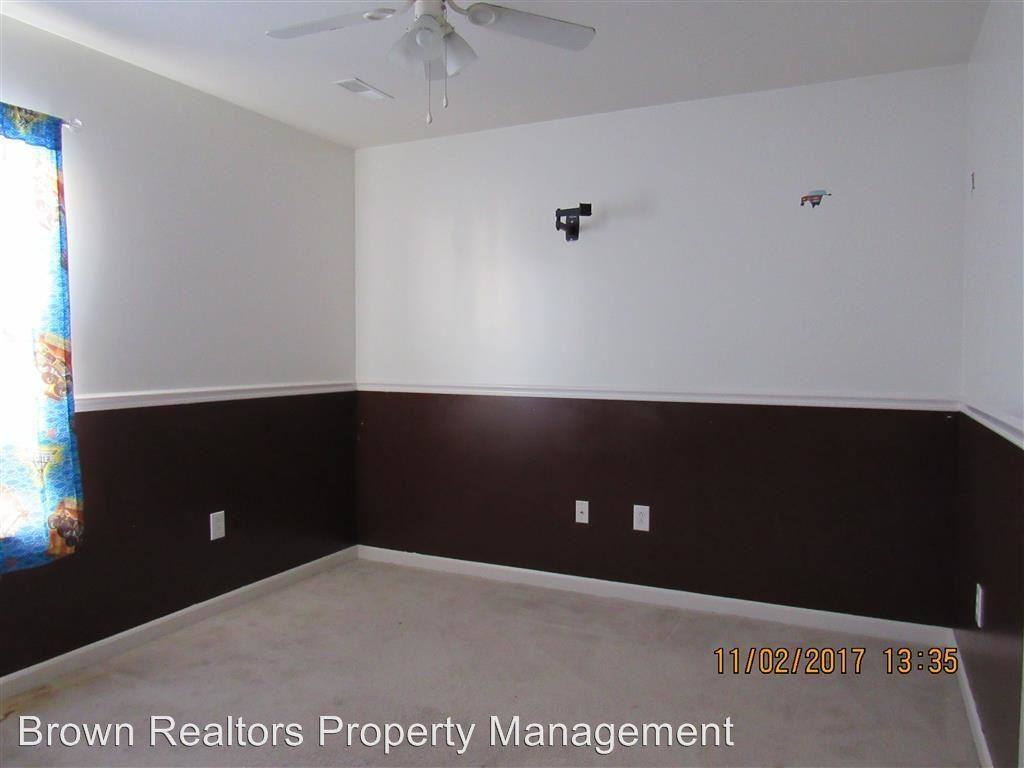 1912 Heritage Green Pl - Photo 3 of 16