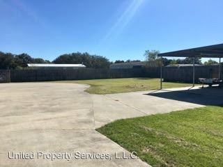 122 Herdsman Ln - Photo 2 of 10