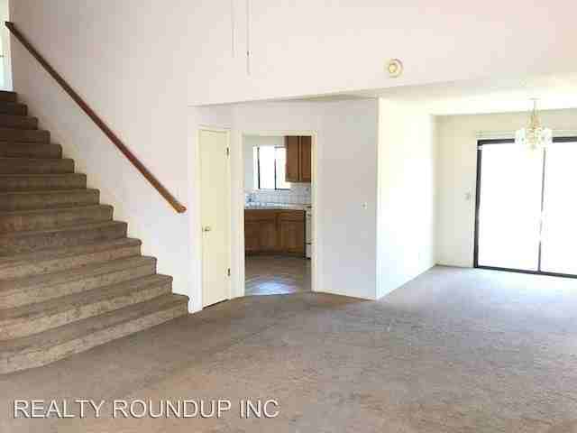 4405 Careyback Ave - Photo 3 of 14