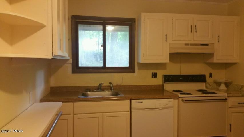 108 Farrier Ln - Photo 2 of 6