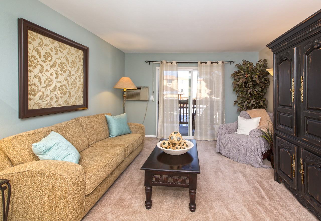 The cheapest apartment rentals for rent in Northeast Colorado Springs,