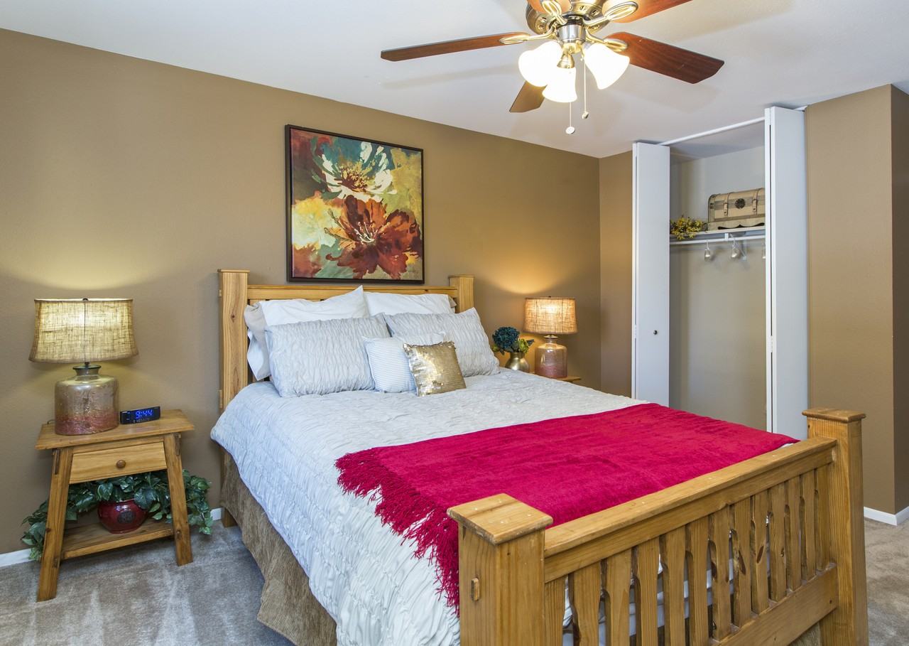 The cheapest apartment rentals for rent in Northeast Colorado Springs,