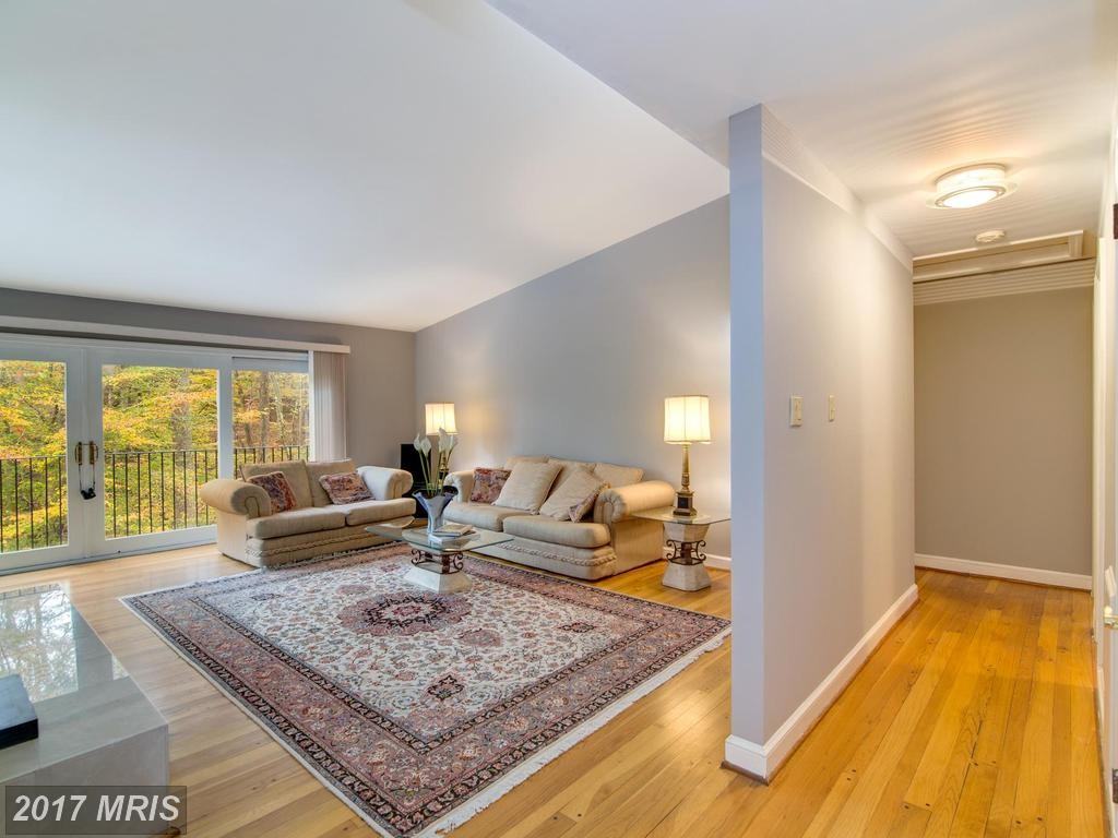 11700 Stoney Creek Rd - Photo 3 of 30