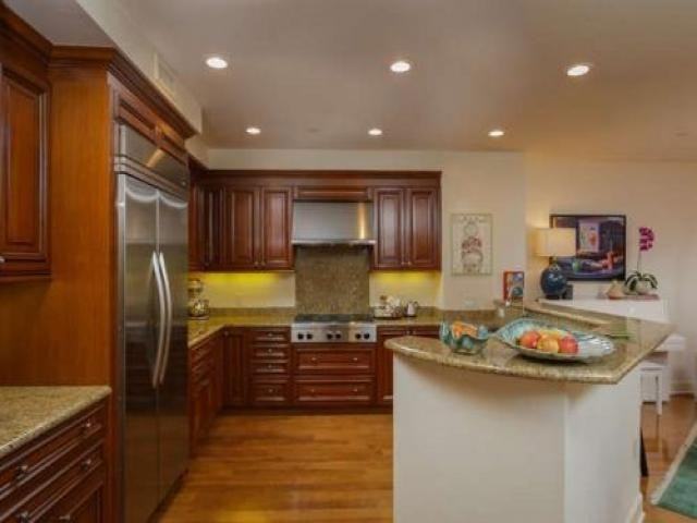 1040 Genter St - Photo 3 of 6