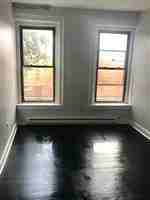 520 Elm St #4 - Photo 2 of 4