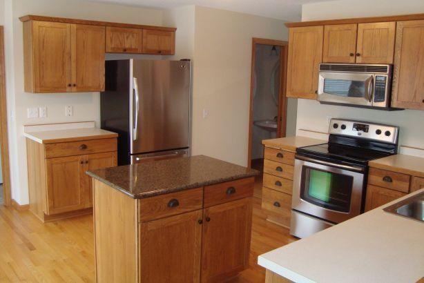 8011 Southridge Trail - Photo 2 of 9