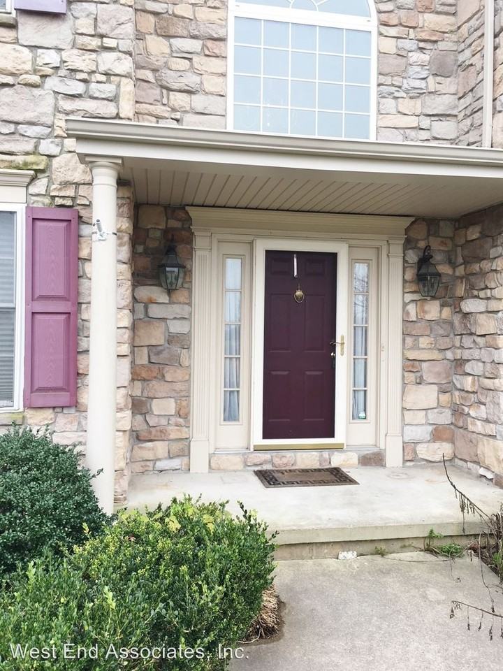 8474 Mohr Ln - Photo 2 of 22