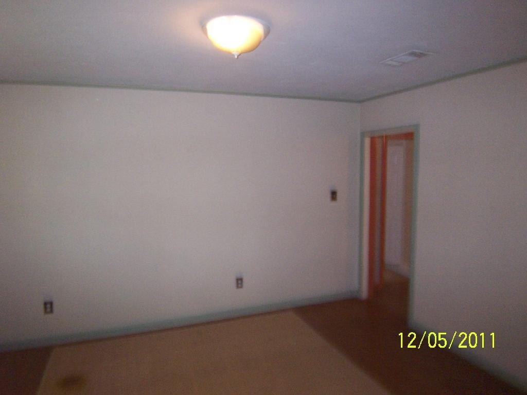 4811 Lynn St - Photo 3 of 9