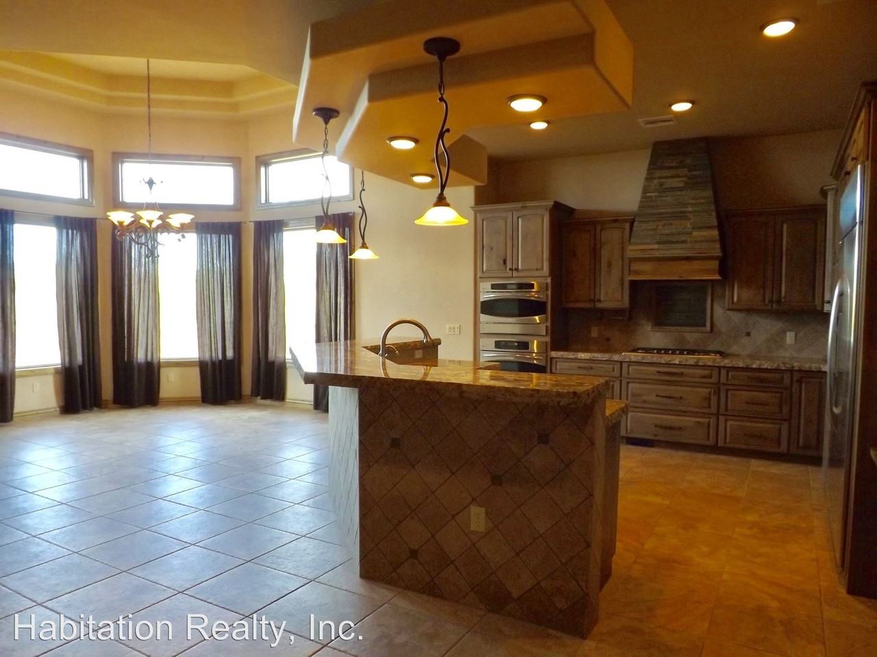 302 Sharon Rd - Photo 3 of 24