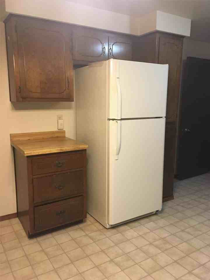 3635 Glenhaven Ln - Photo 2 of 10