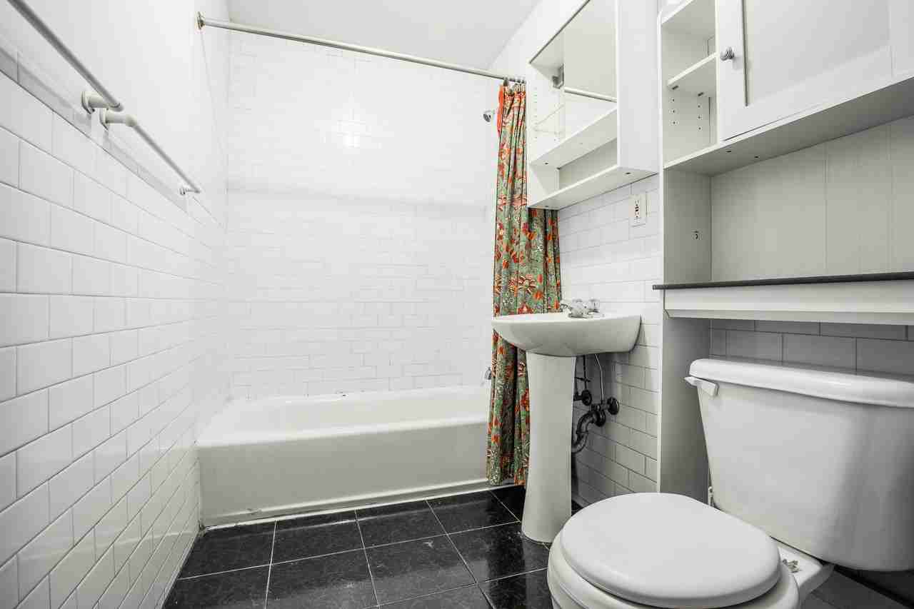 27 Arion Place #35XM