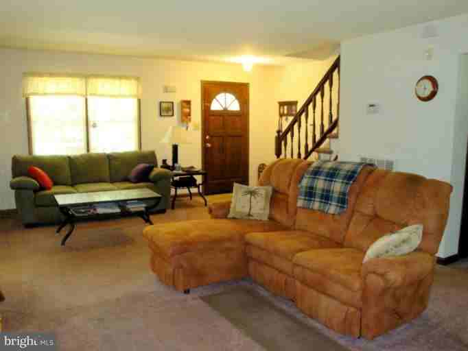 39830 Stillwater Way - Photo 3 of 23