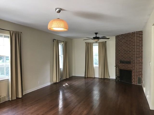 224 E Woodland Rd - Photo 2 of 11