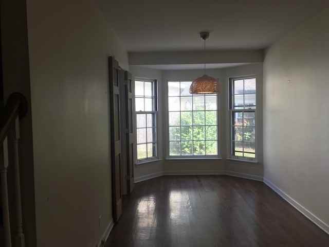 224 E Woodland Rd - Photo 3 of 11