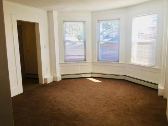 41 Andover St - Photo 3 of 6