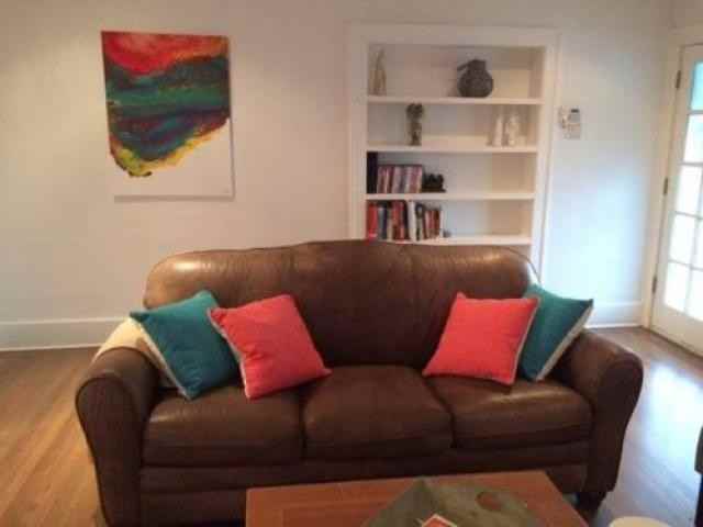 1735 S Yorktown Ave - Photo 3 of 6