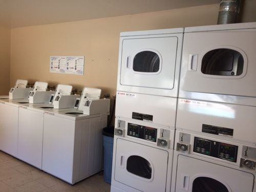 950 Pine Ave #850B - Photo 2 of 8