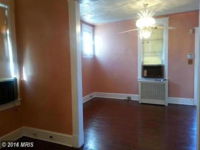 3803 Dolfield Ave - Photo 3 of 6