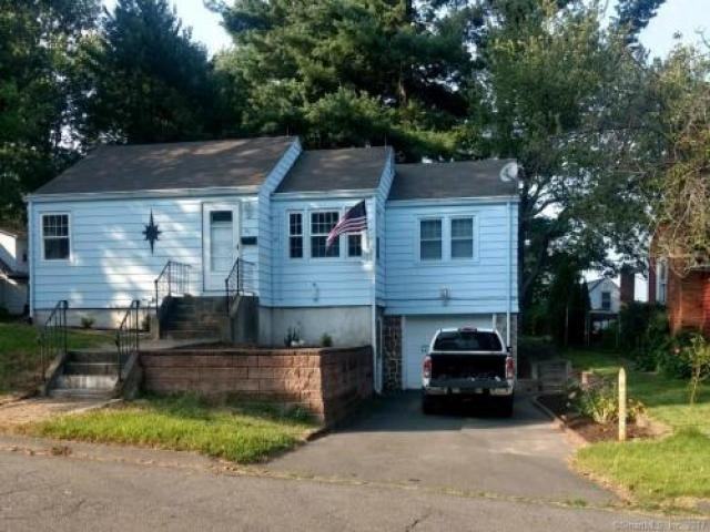 95 Colton St - Photo 2 of 5