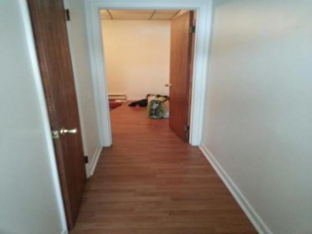 201 Maple Ave - Photo 3 of 5