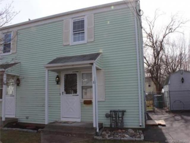 8 Pioneer Cir - Photo 2 of 6